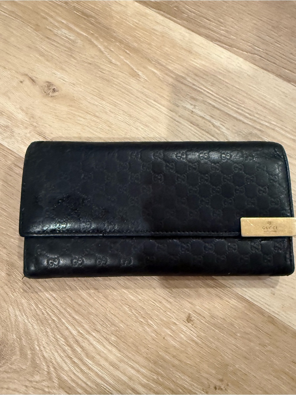 Gucci Black GG Embossed Leather Continental Wallet with Gold Accent - Picture 1 of 6
